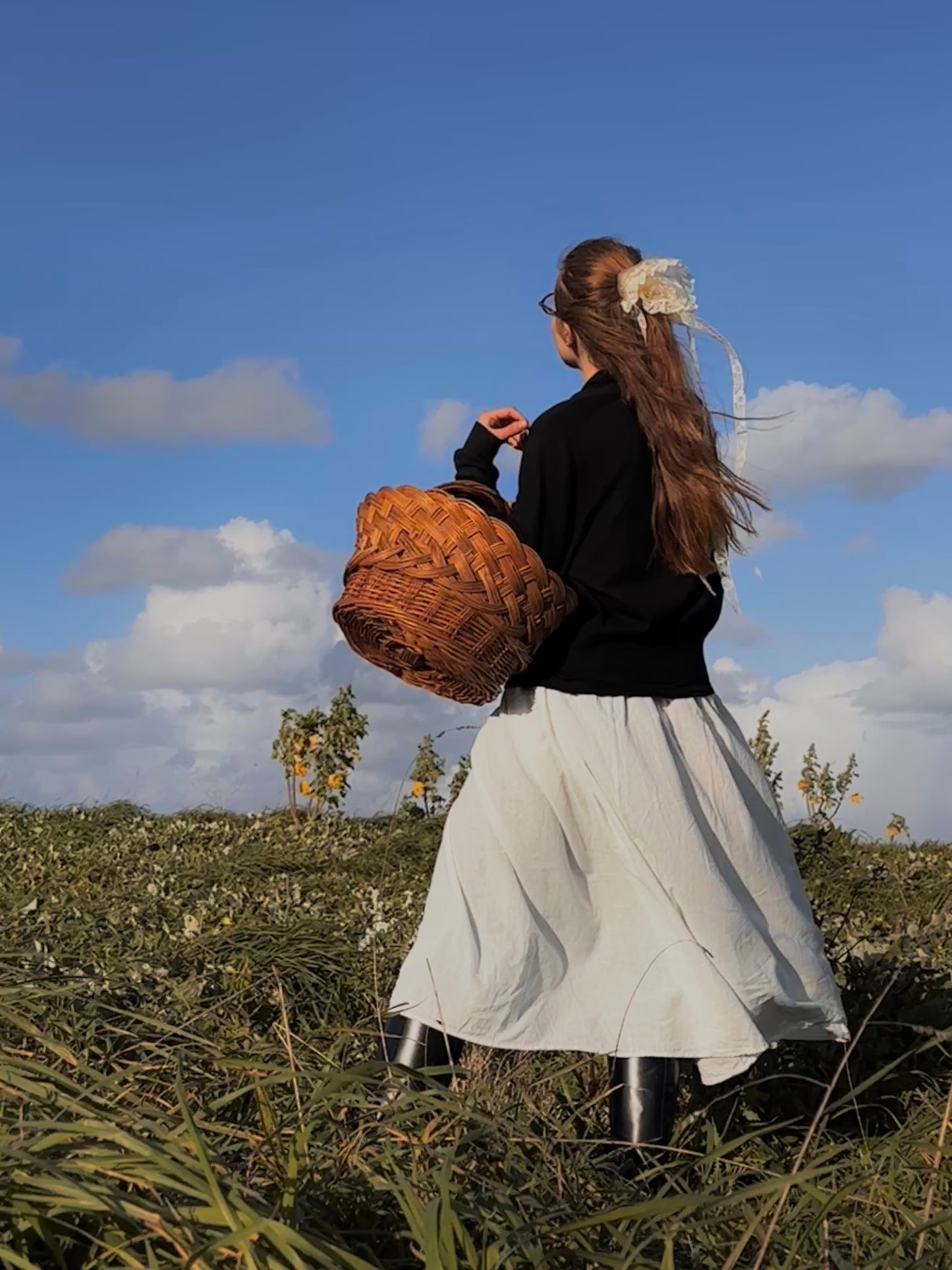 VINTAGE BASKET