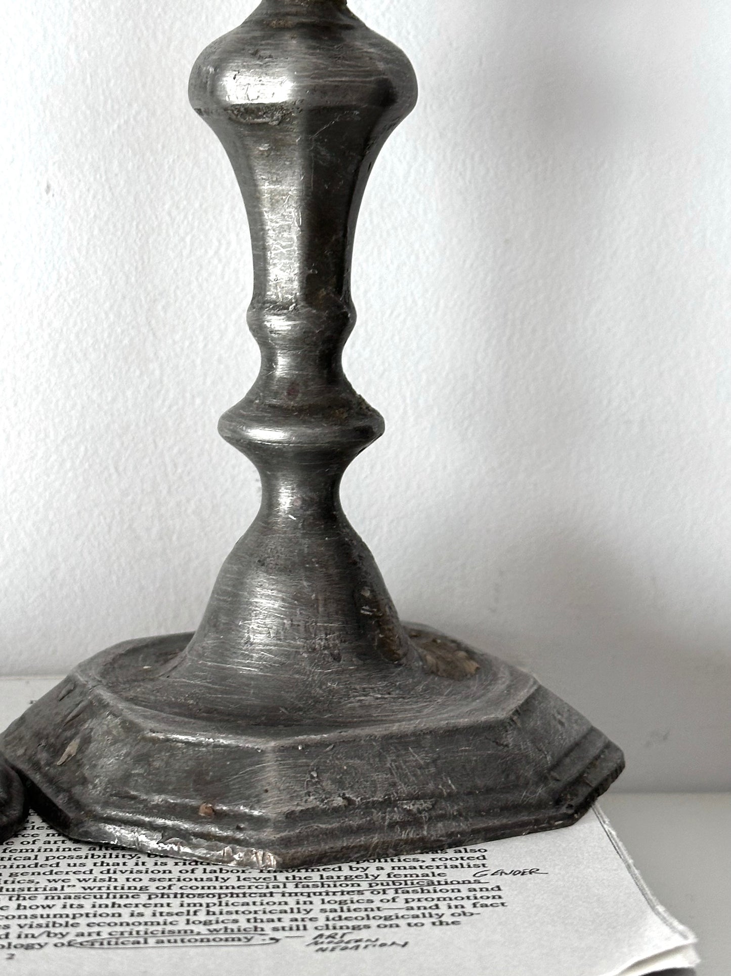 RAW METAL CANDLE HOLDER SET