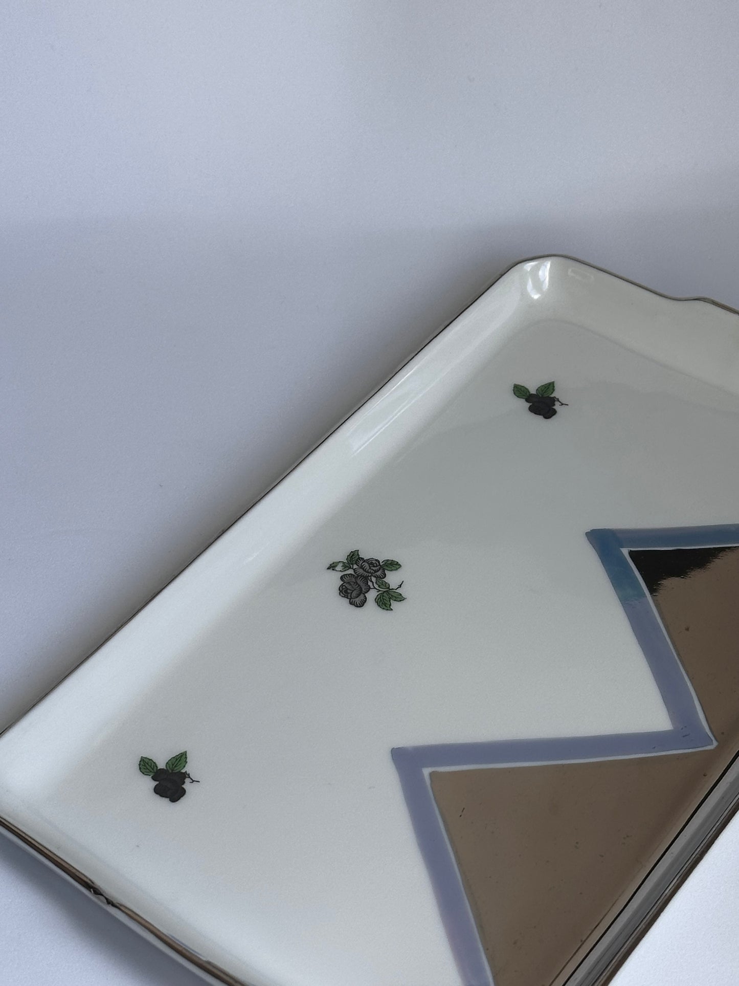 PORCELAIN PLATTER