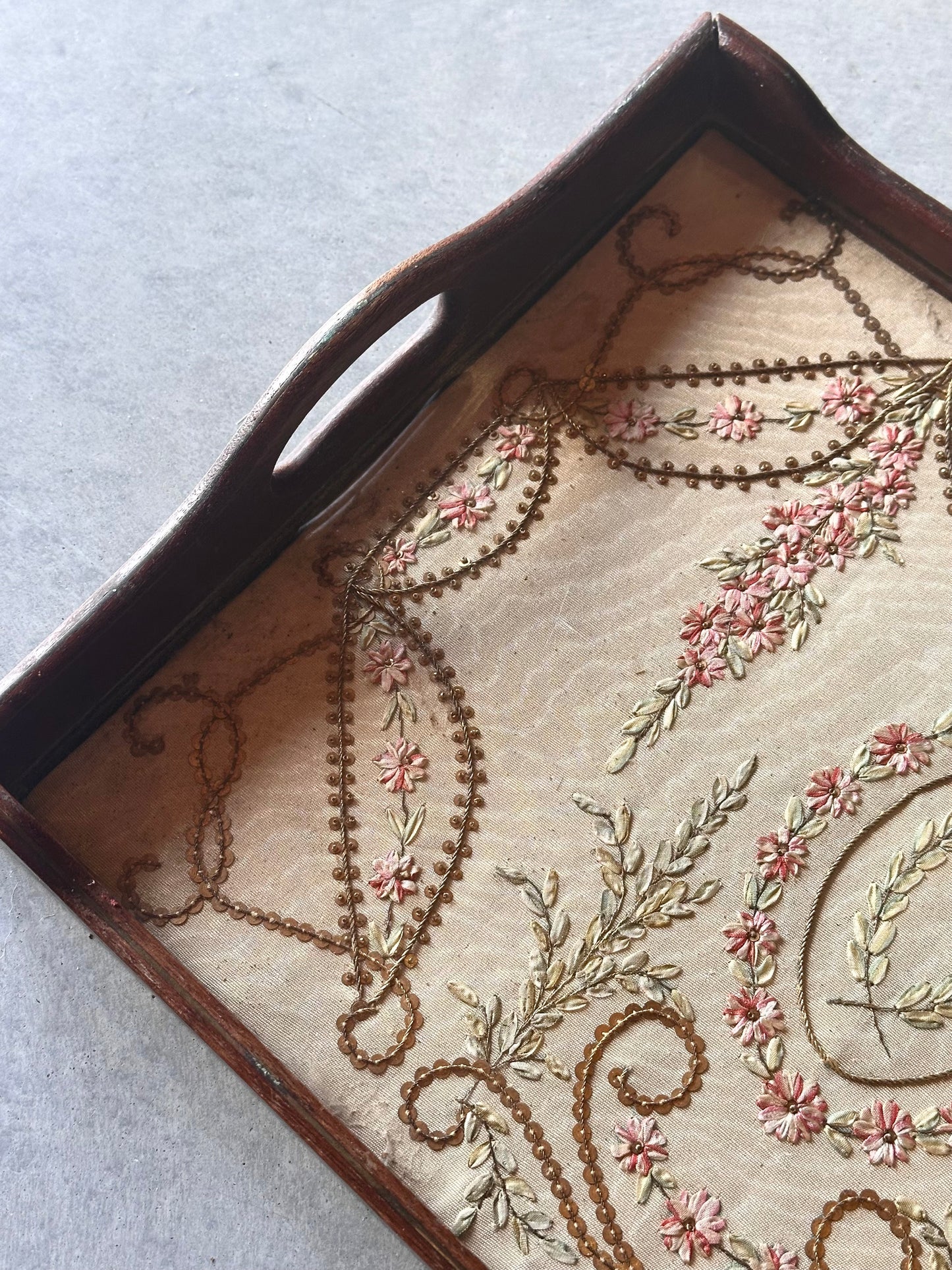 VINTAGE TRAY