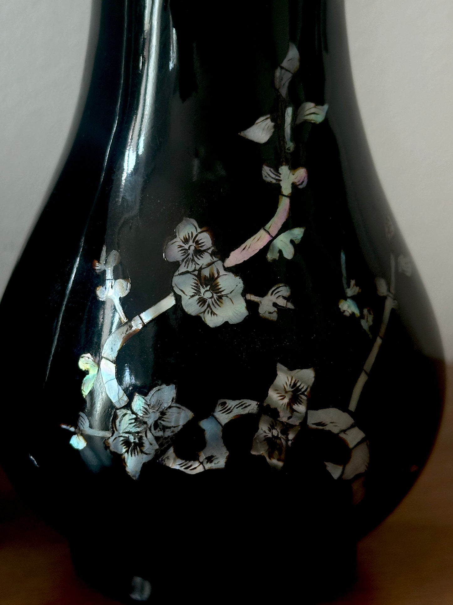 Vintage Mother Of Pearl Appliqué Set of 2 Vases