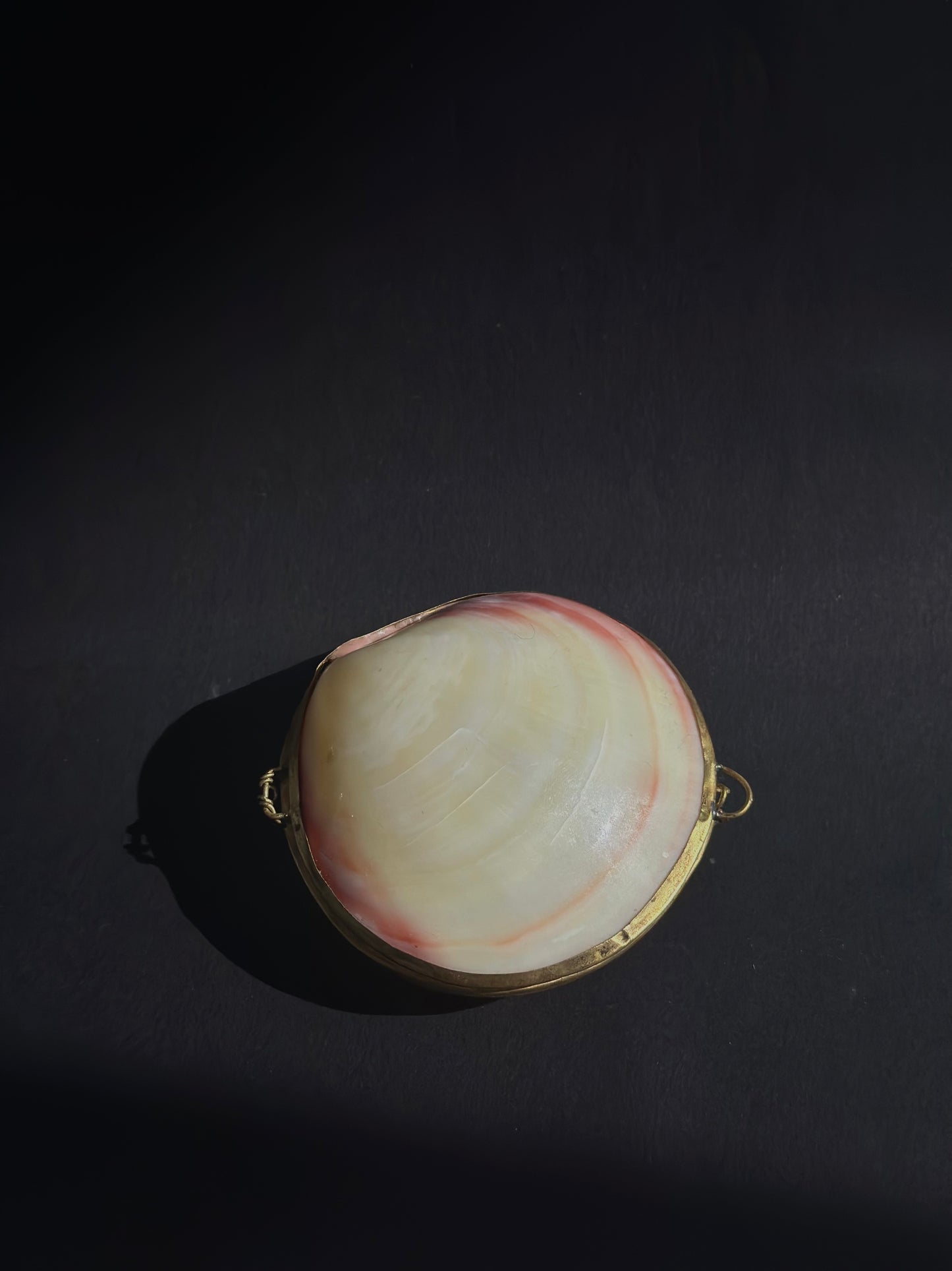 MOTHER OF PEARL RING BOX