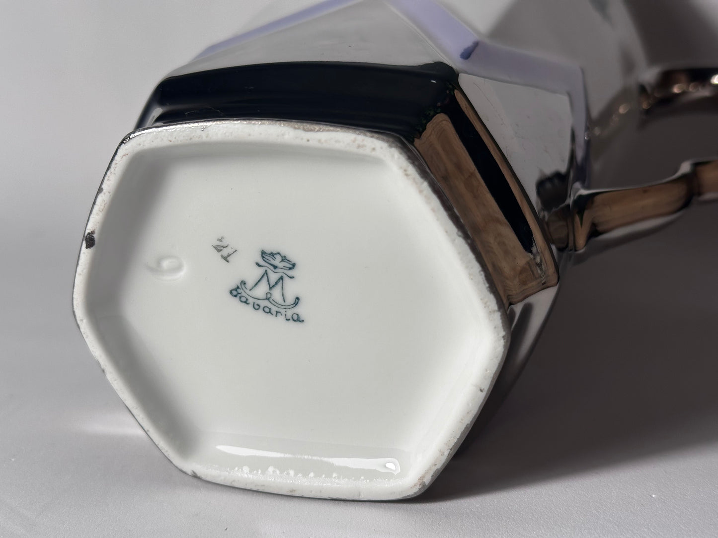 PORCELAIN SUGAR BOWL