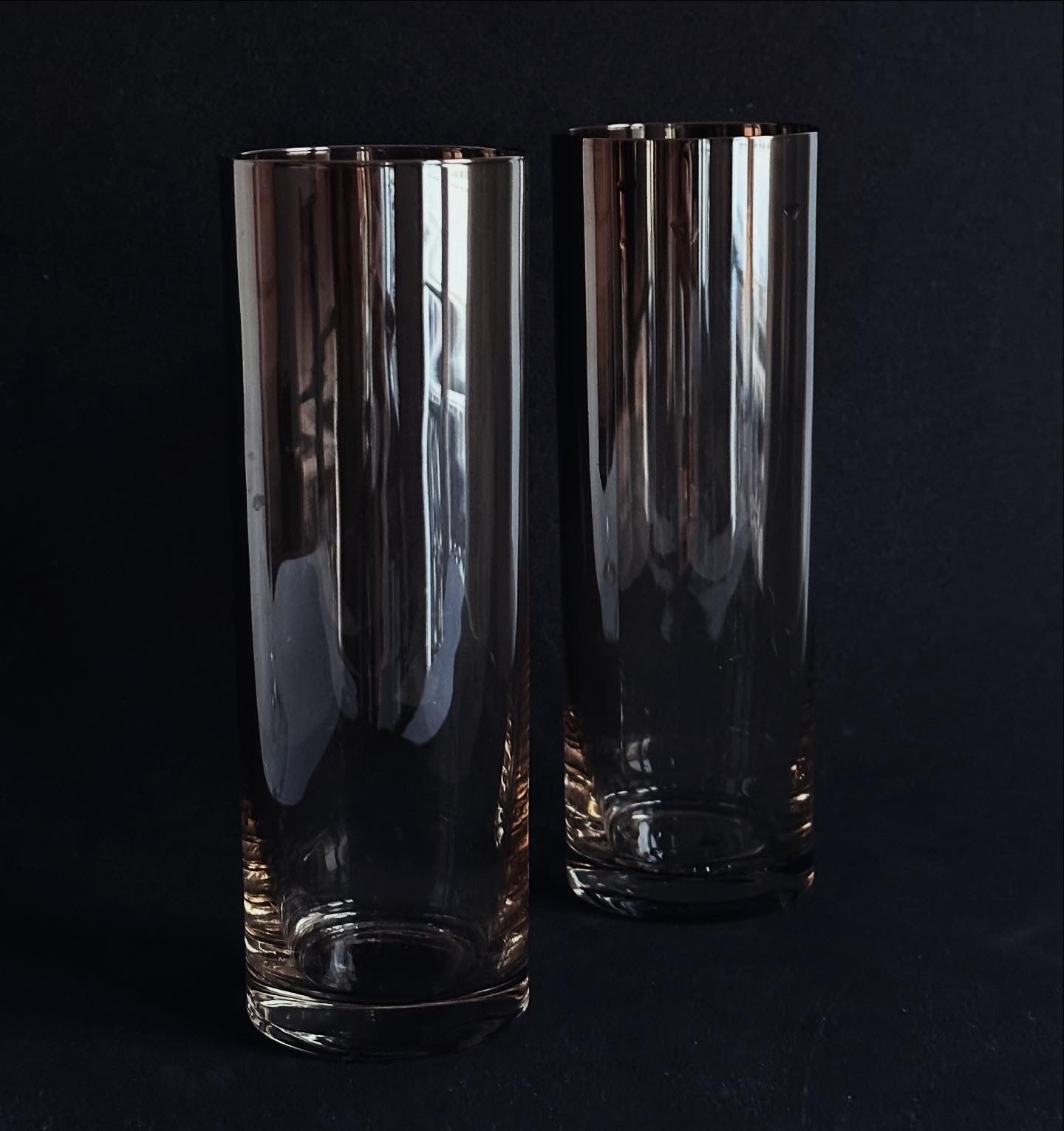 70S SMOKY EDGE GLASS