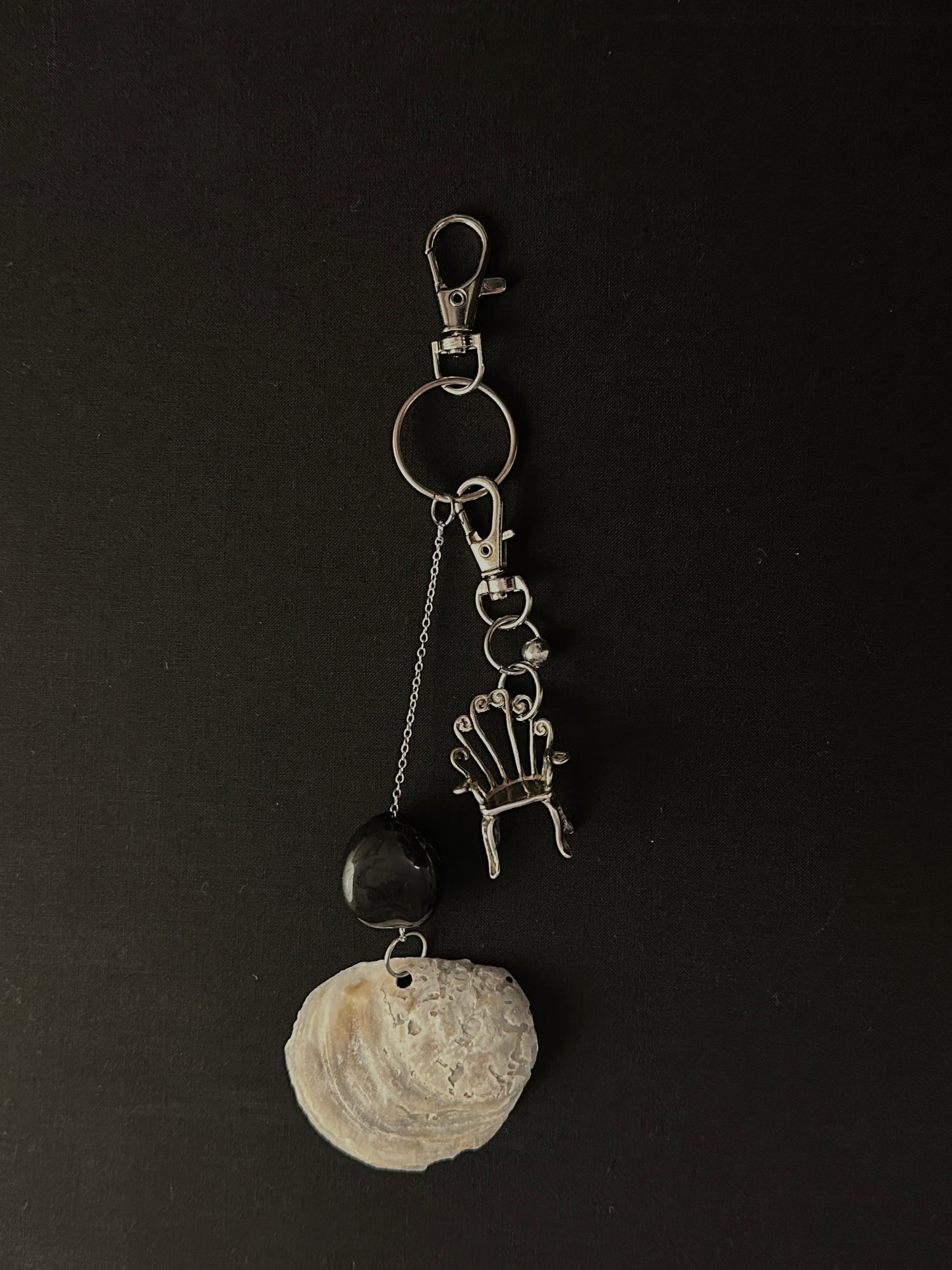 Keychain 01 Swirl Chair