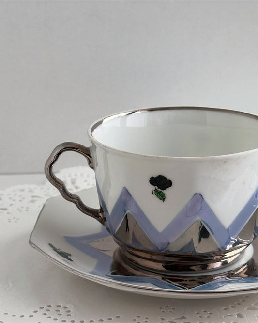 PORCELAIN CUP WITH PLATE