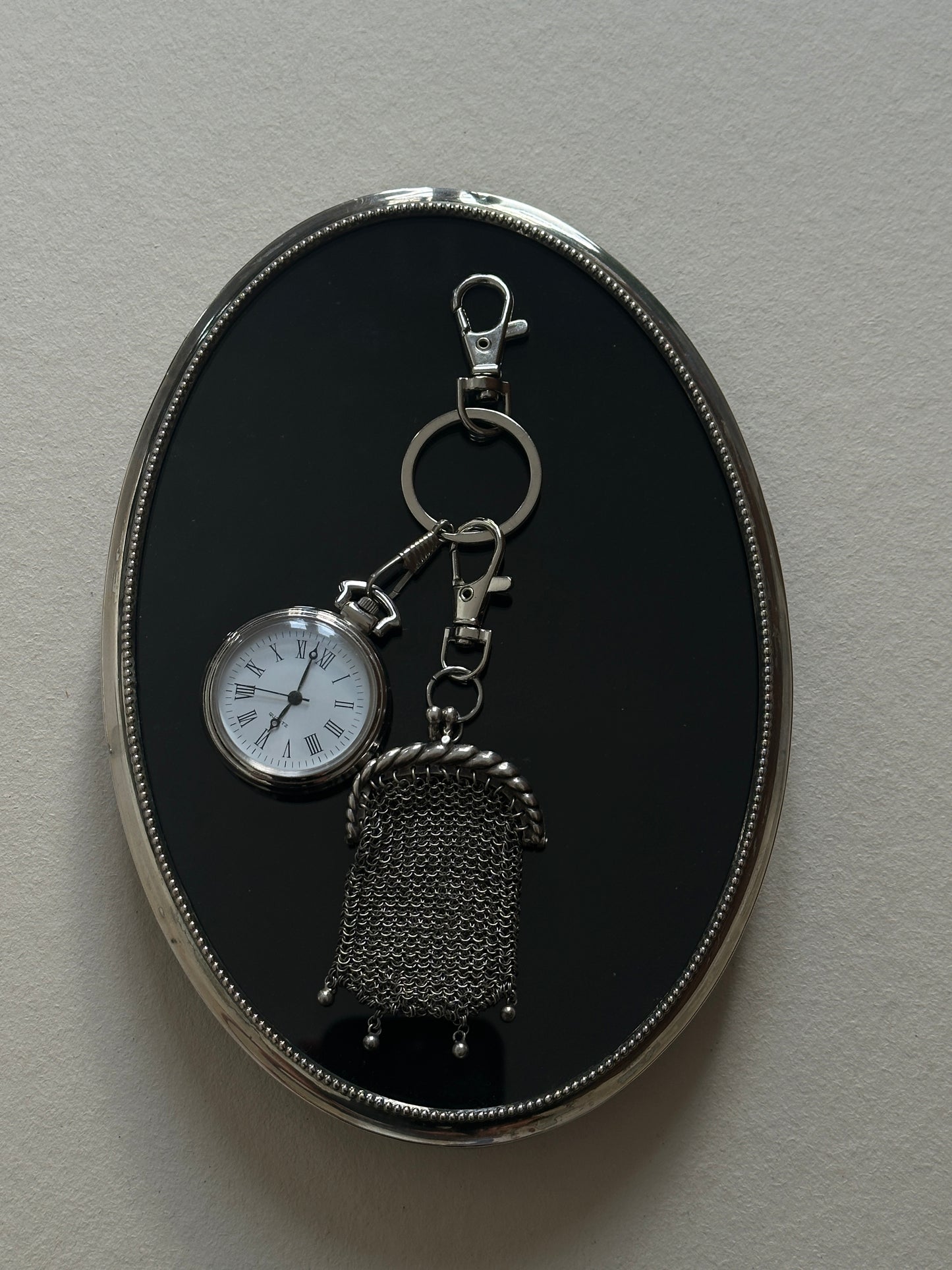 Aumônière with watch key chain