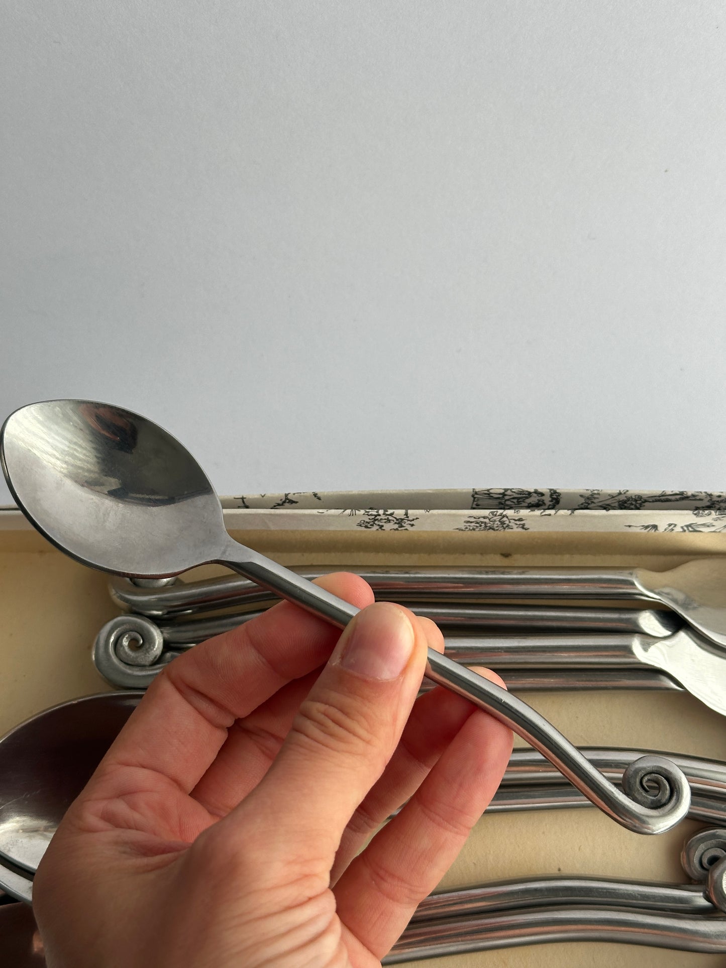 Dubost Vintage Swirl Cutlery Set