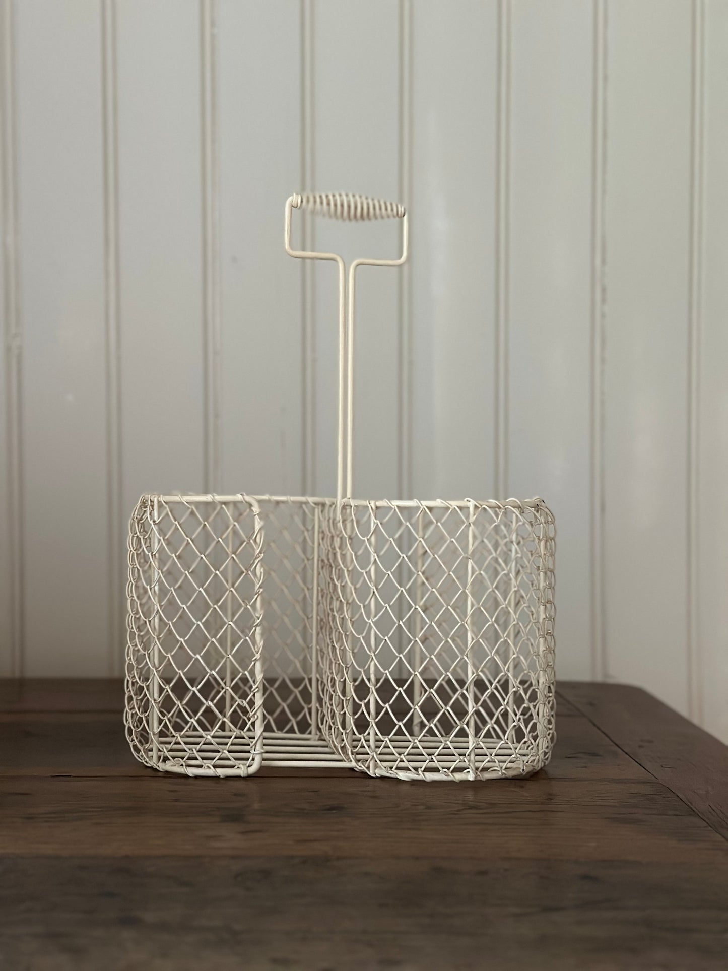 WINE BOTTLE BASKET