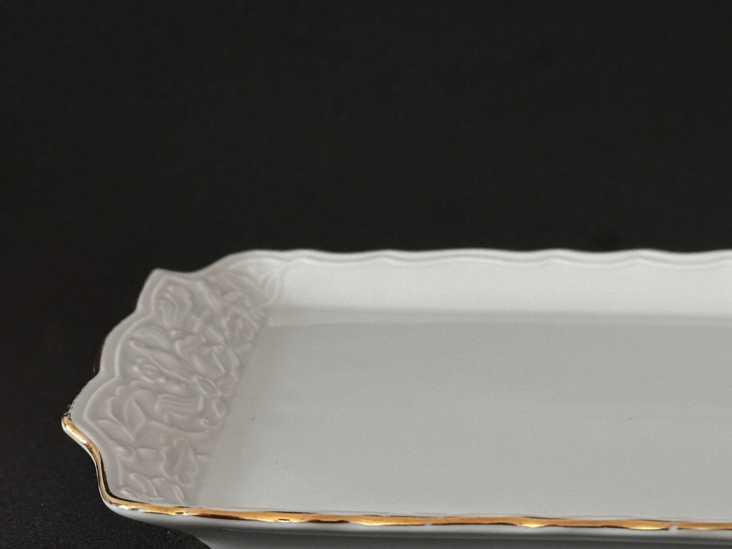 SERVING PORCELAIN PLATTER