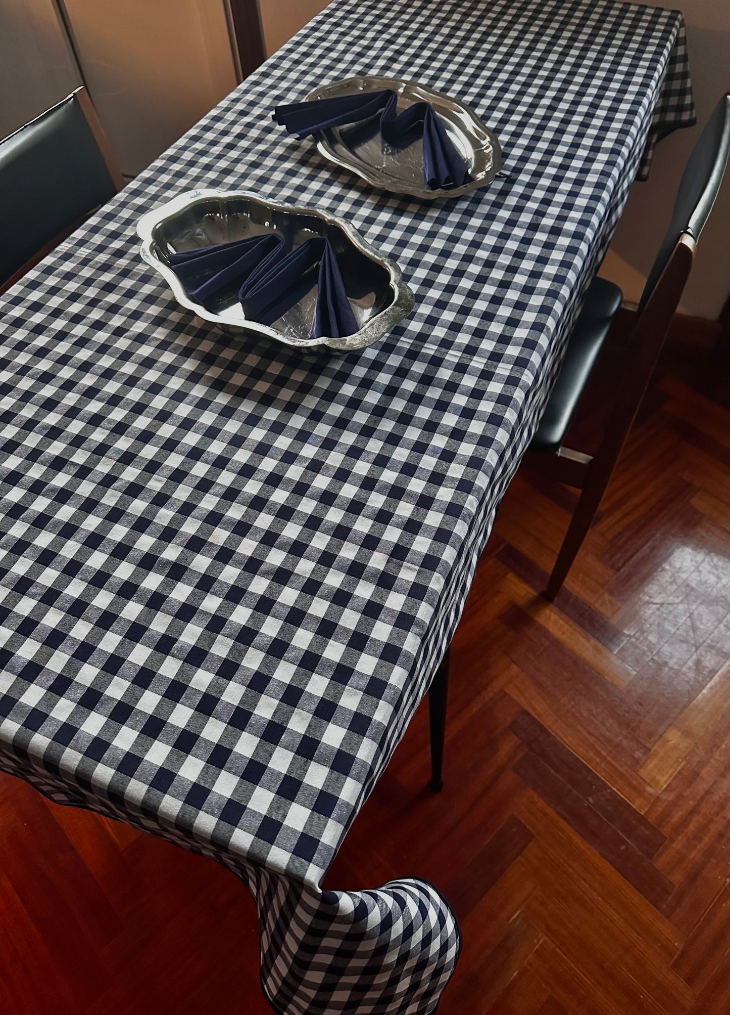 TABLE CLOTH 2 x 1 M